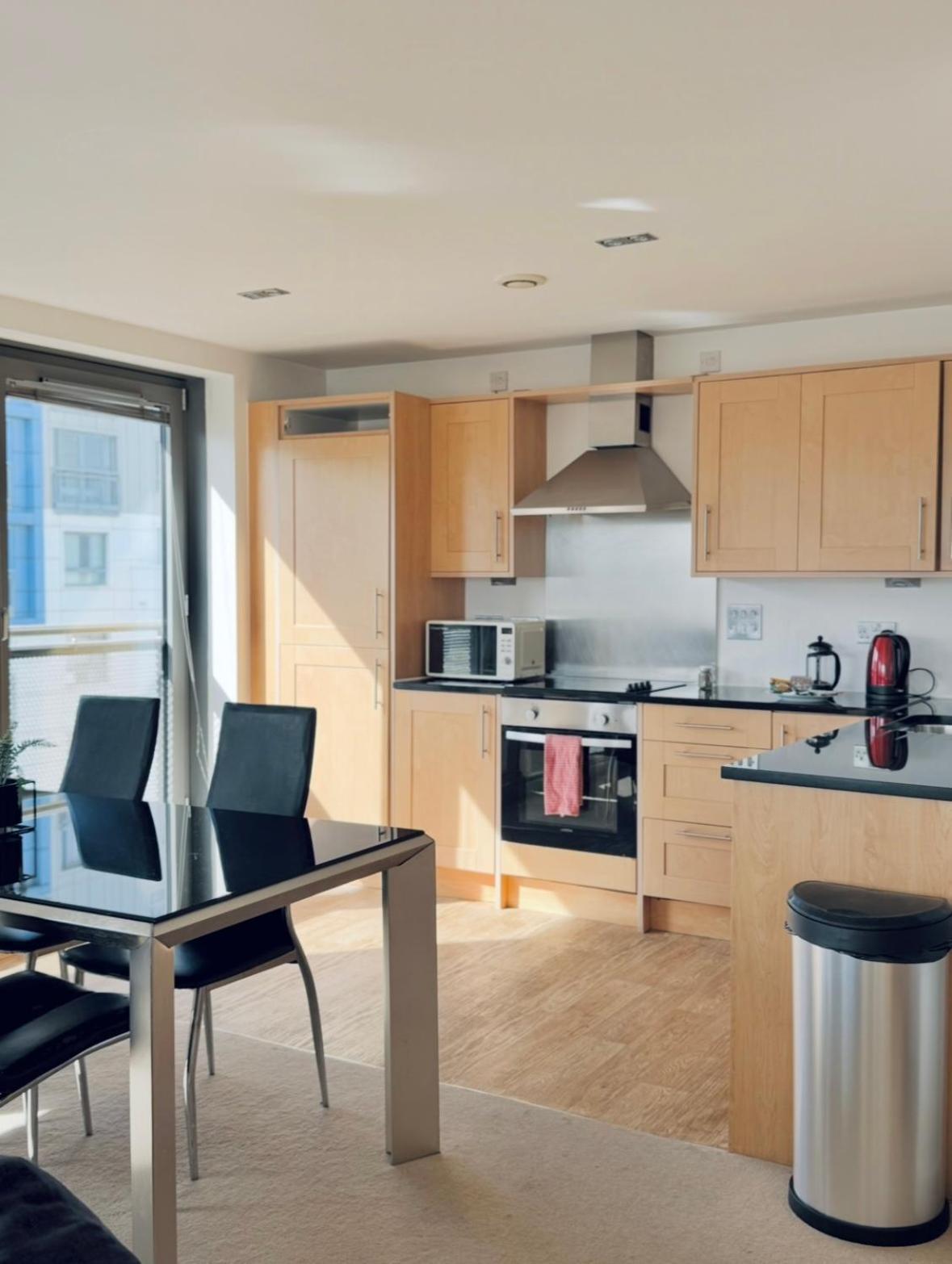 Modern Two Bedroom Apartments 에든버러 외부 사진