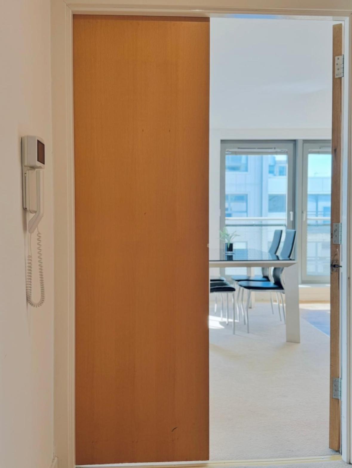 Modern Two Bedroom Apartments 에든버러 외부 사진